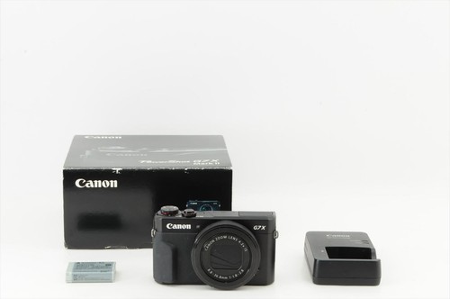 Near mint canon powershot - [near, mint]